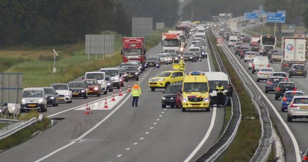 File na ongeluk met drie autos op A59 bij Waspik.