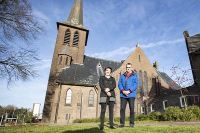 Hoevenaren blijven strijdbaar voor hun kerk