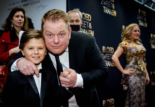 Gouden Film Voor Bloed Zweet En Tranen Sterren Ad Nl