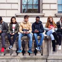 Studie naar smartphoneverbod op school: ‘Verwachte academische sprong voorwaarts blijft uit’
