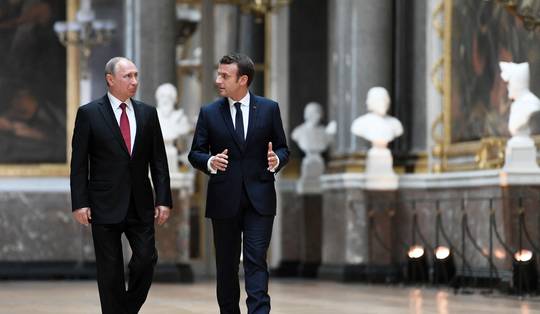 Poetin bereid tot telefoongesprek met Macron voor ‘ernstige’ discussie