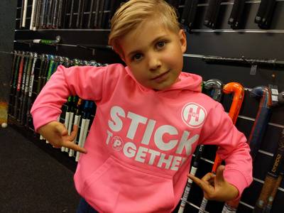 Sportzaak en -clubs in Leende bundelen corona-krachten