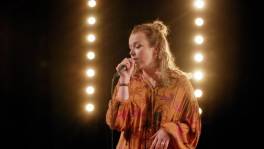 The Voice Comeback Stage: Fien met 'Hearts Ain't Gonna Lie'