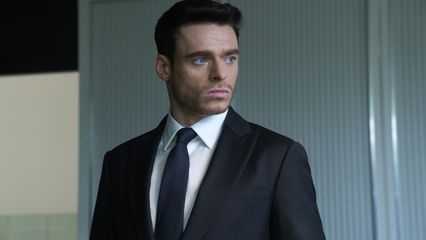 2. Spies Appear in Night Time