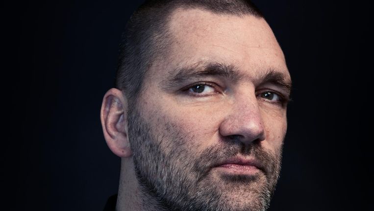 Theo Maassen Baas Op Het Podium Sukkel In Huis De Volkskrant