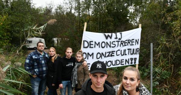 Ingense woonwagenbewoners schorten actie op en geven Buren tijd om oplossing te vinden