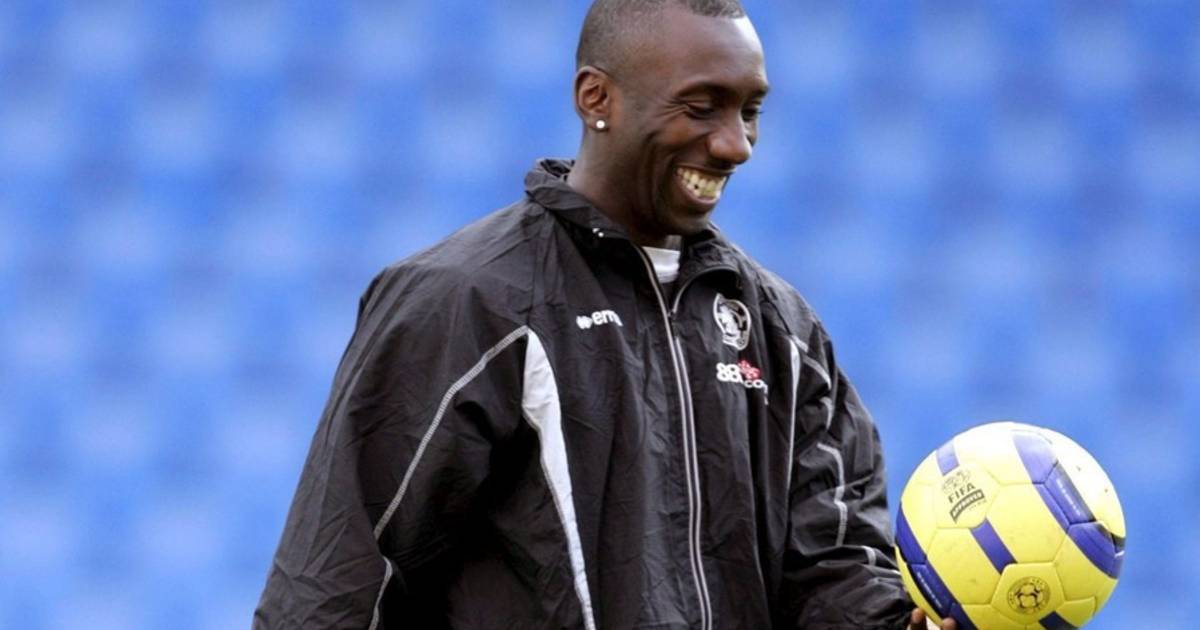 Antwerp-coach Hasselbaink: "Deze slapende reus wakker ...
