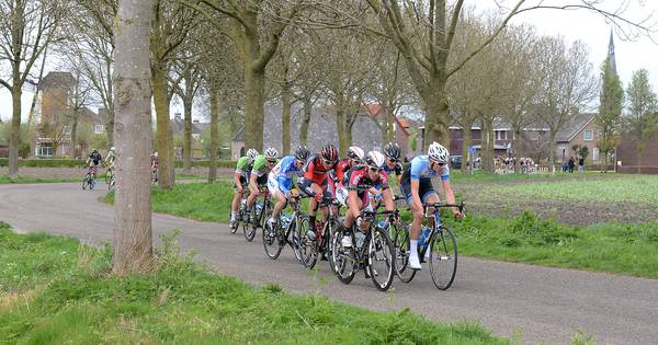 Oploo dag op slot voor wielerronde om de Gouden Helm Trofee