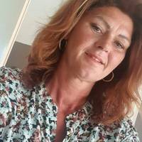 Monique (53) over haar hartinfarct: ‘Pijn op de borst hoeft niet altijd de specifieke klacht te zijn’ 