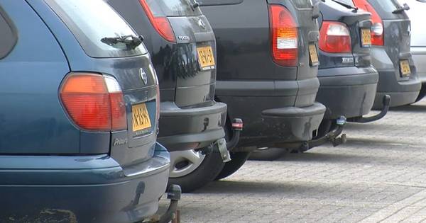 De Vlaschaard in Koewacht wil parkeerplaats maken van perceel buurman - PZC