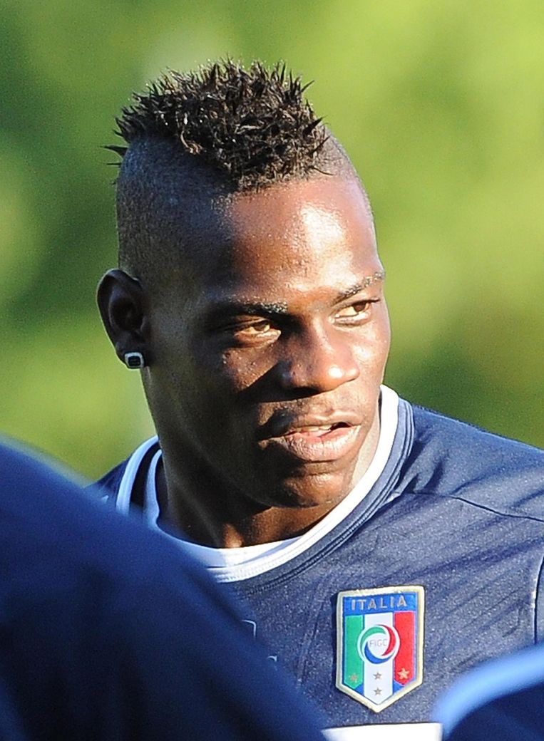 "Mario Balotelli is een gek met een goed hart" | Champions ...
