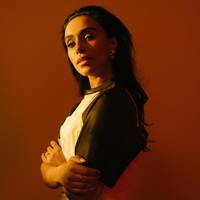 ‘De rust in mijn hoofd na dat pilletje, dat had ik nog nooit ervaren’: Nora Gharib over leven met ADD, K3 en naaktscènes