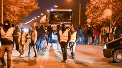 Onze journaliste mengde zich tussen de gele hesjes. “Nu doen we door, tot de belastingen omlaag gaan”