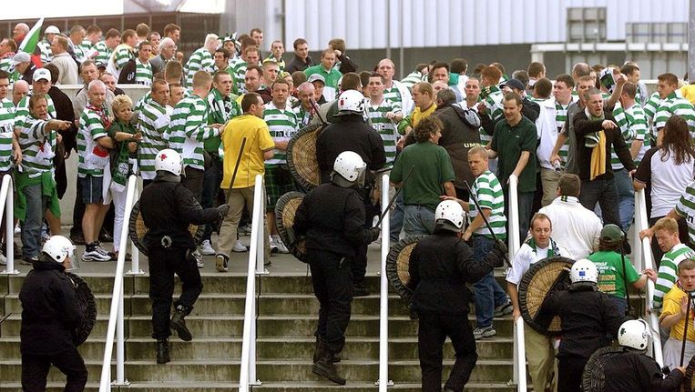 Ajax Celtic Chronologie Van De Rellen Het Parool