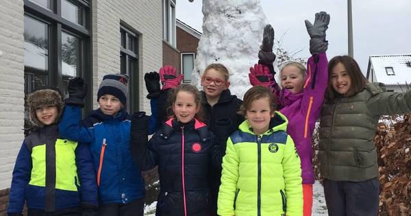 Winters weekend: een sneeuwpenis en de 'grootste' pop staat in Arnhem - De Gelderlander