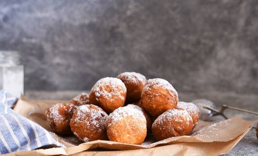 Zó maak je oliebollen uit de airfryer