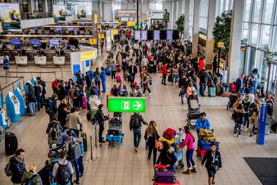Schiphol: geen extra vluchten in de zomer