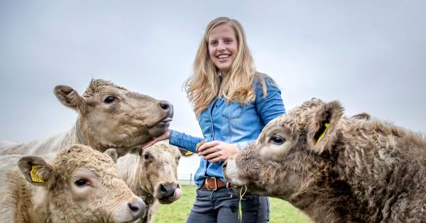 1.100 mannen willen daten met boerin Anne | Alphen - AD.nl