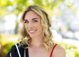 Nóg een Nederlands tintje aan het Eurovisie Songfestival: dit is Elke Tiel!
