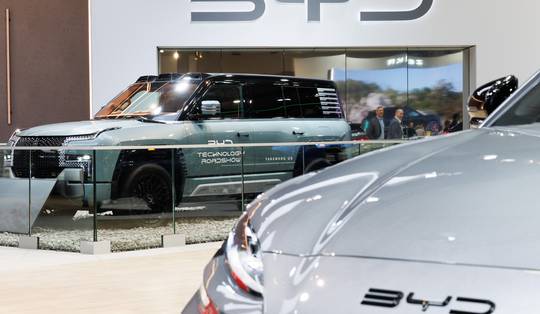 BYD boomt, Tesla crasht en vier andere conclusies van de Europese automarkt in 2025