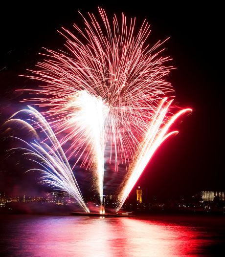 Ook Liefhebbers Vuurwerk In Zwijndrecht Willen Strengere Controle Dordrecht Ad Nl