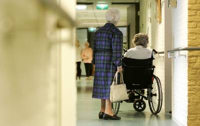 Ingrijpende bezuiniging ouderenzorg levert geen cent op