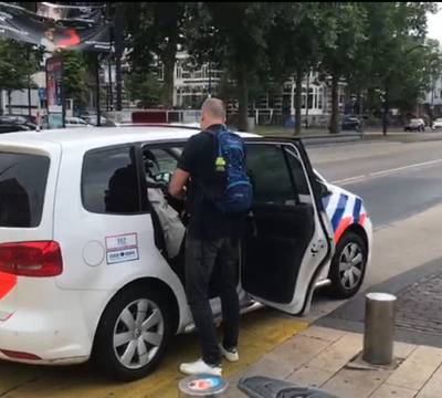 Duizend euro kwijt, geen Lowlands-kaartjes maar oplichter wel te pakken