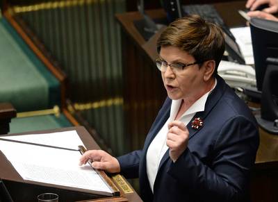 Poolse regeringspartij blundert met racistische tweet