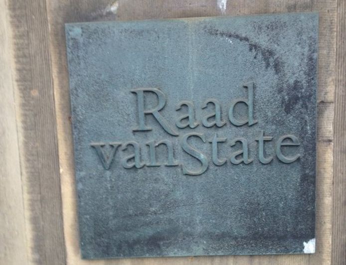 Onzichtbare Carport In Epe Mag Niet Om Verrommeling Zwembad Kan Wel Epe Destentor Nl