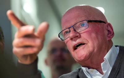 Opa van Max Verstappen overleden