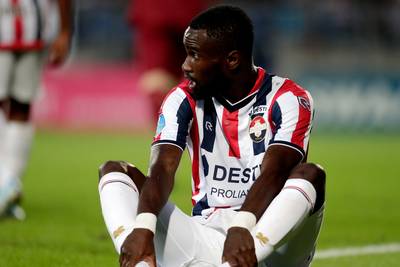 Willem II is Lewis voor lange tijd kwijt door gescheurde kruisband