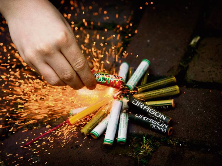 Vroeger staken we altijd vuurwerk af