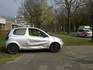 De auto van de verdachten werd door de politie tot stilstand geramd in Deventer.
