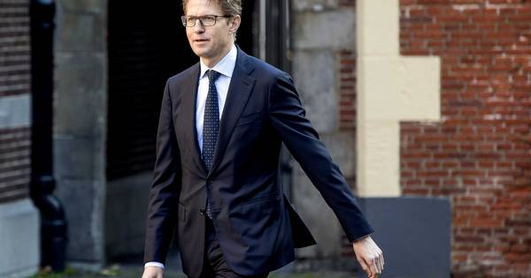 Nieuwe wet moet weigerende verdachten tóch tbs kunnen opleggen - AD.nl