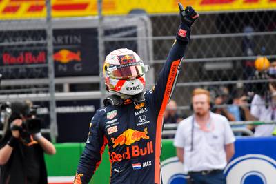 Sublieme Verstappen grijpt in Mexico tweede pole position uit zijn carrière