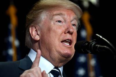 Trump blij met einde shutdown: Leger wordt nu sterker dan ooit