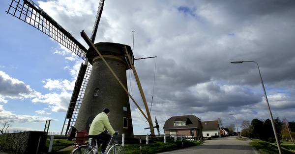 Man krijgt klap van molen en breekt ribben - AD.nl