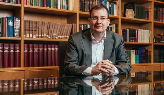 ETF’s blijven aan populariteit winnen, breekt passief beleggen nu echt door? ‘Er is een val waar veel mensen in blijven trappen’