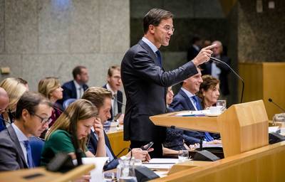 Rutte zal aftapwet 'extreem gemotiveerd' verdedigen