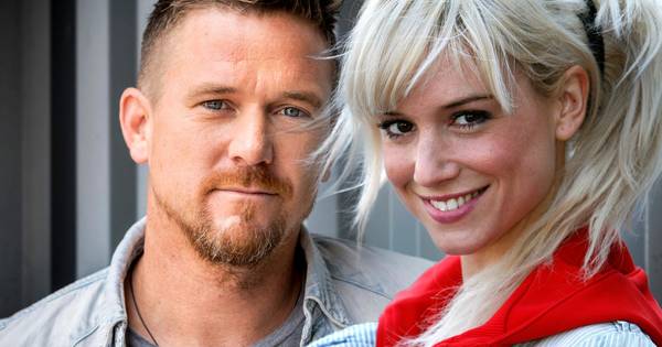 Johnny De Mol Deelt Eindelijk Foto Nieuwe Vriendin Anouk Show