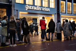 Black Friday in Eindhoven; alsof corona niet bestaat