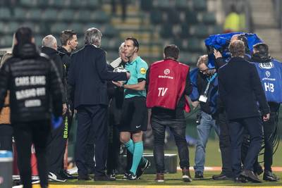 Makkelie legt duel ADO-NAC stil na spreekkoren