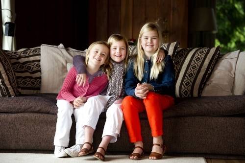 Amalia Alexia En Ariane Doen Sponsorloop Binnenland Destentor Nl