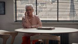 Brigitte straalt wanneer ze Marcel aan telefoon heeft