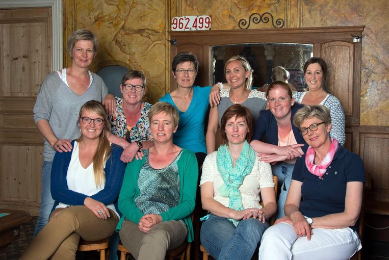 Wit Gele Kruis Verhuist Naar Ex Apotheek Nevele In De Buurt Hln