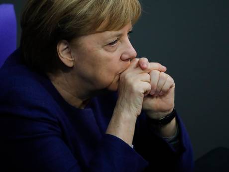 LIVE | Bondskanselier Merkel zint op Duitse ‘megalockdown’, België scherpt reisregels aan