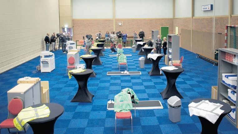 Friezen staan hun DNA graag af voor oplossing in moordzaak - Trouw