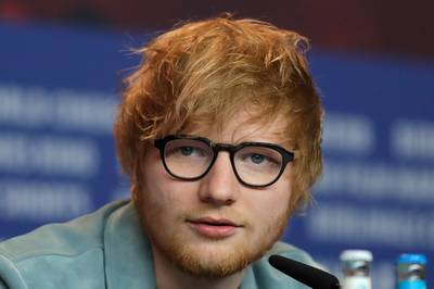 Ed Sheeran in isolement vanwege bekendheid