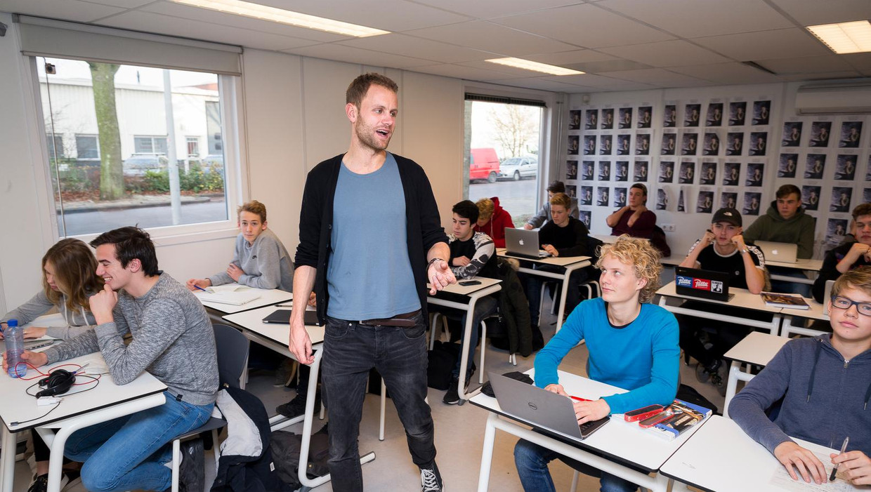 Amsterdamse docent Jasper Rijpma niet 'beste ter wereld' | Het Parool