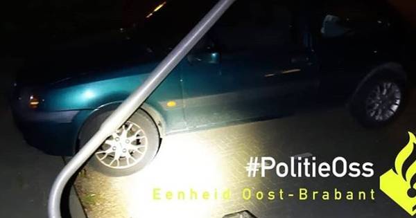 Bestuurster onder invloed veroorzaakt meerdere ongelukken in Oss.